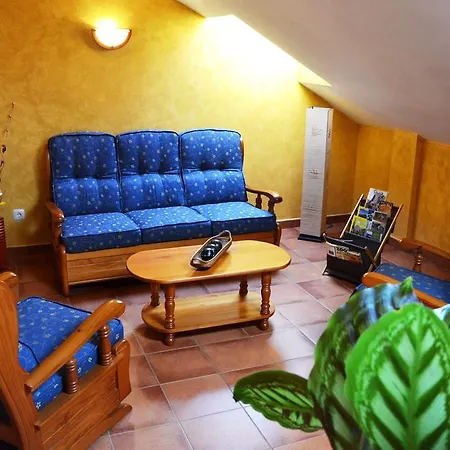 Hospederia El Cantio Vendégház 3*