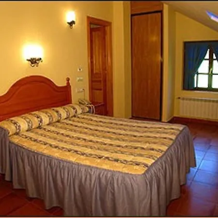 Hospederia El Cantio Oreña